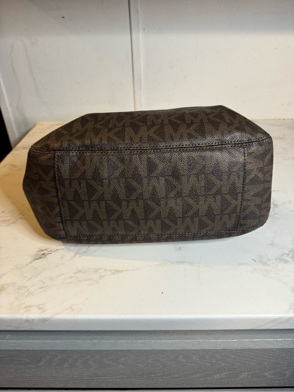 Michael Kors Brown MK Logo Chain-Handle Shoulder Bag - Picture 3 of 4